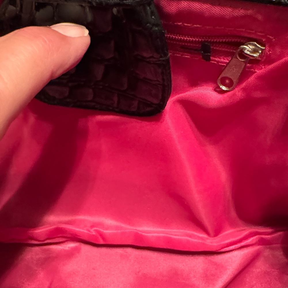 Elegant Black Clutch Bag - Picture 4 of 5